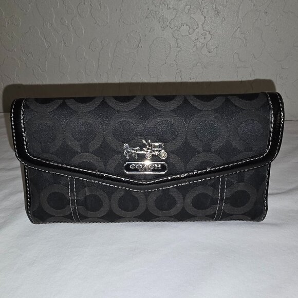 COACH 43641 Madison Black Op Art Signature Flap Clutch Wallet No Checkbook Cover - Picture 1 of 8
